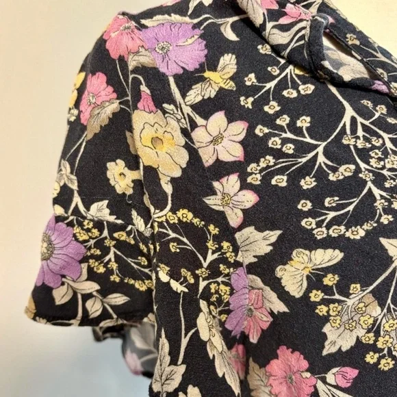 Spell Sayulita Short Sleeve Blouse, Nighshade, XS, GUC! - Picture 8 of 14